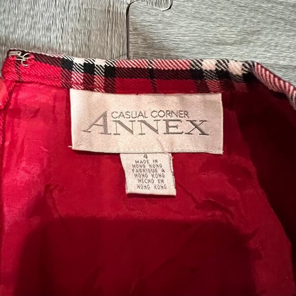 Plaid skirt - Picture 3 of 4